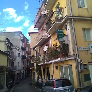 In Guest - Single With Shared Bathroom Affittacamere